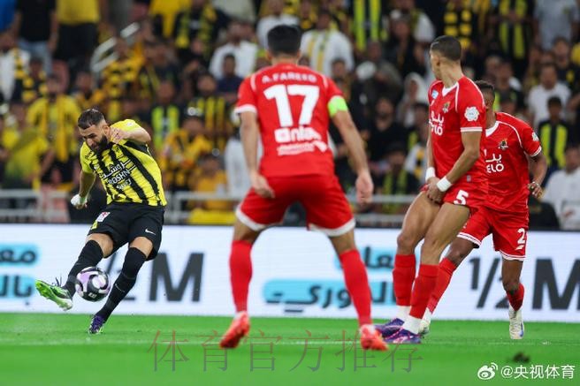 名宿:安帅个性与皇马契合 本泽马是球队的传奇 名宿:安帅个性与皇马契合 本泽马是球队的传奇